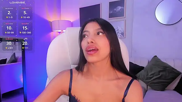 Tiffany_Low's Live XXX Chat