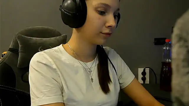 Softixq Live XXX Chat