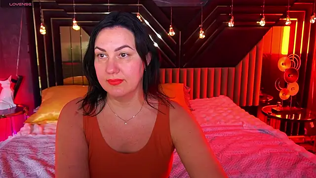 VelvetLuck's Live XXX Chat