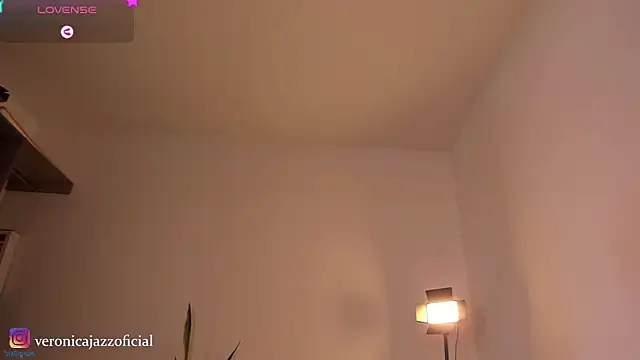 Veronicajazz's Live XXX Chat
