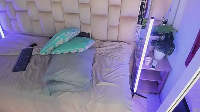 DulceJonesのライブXXXチャット