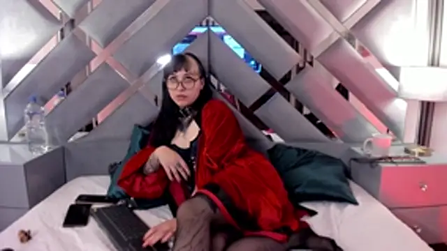 Chat XXX en directo de Ravenna666_