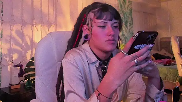 Chat XXX en directo de _sharlotte777