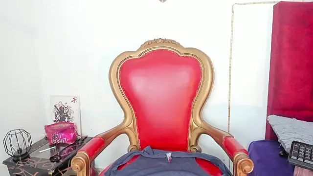 Živý XXX chat NaughtyAmeliaThompson69