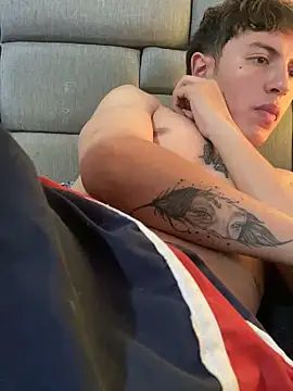 NaytonFreeman 라이브 XXX 채팅