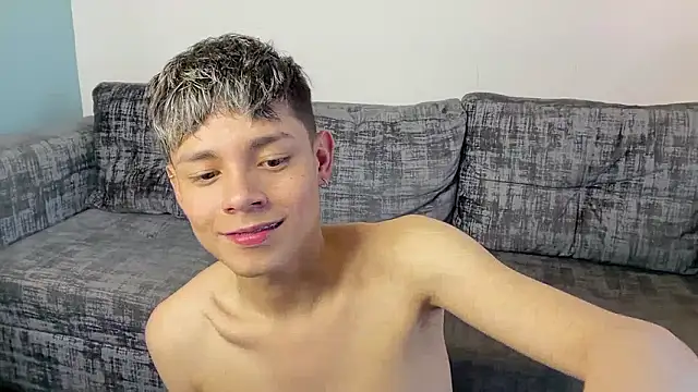 Andy_Belier23's Live XXX Chat