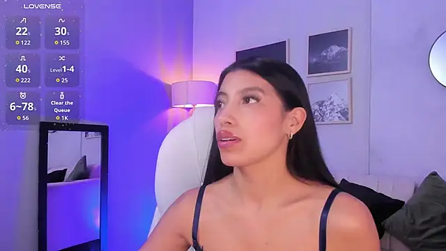 Tiffany_Low Chat XXX in diretta