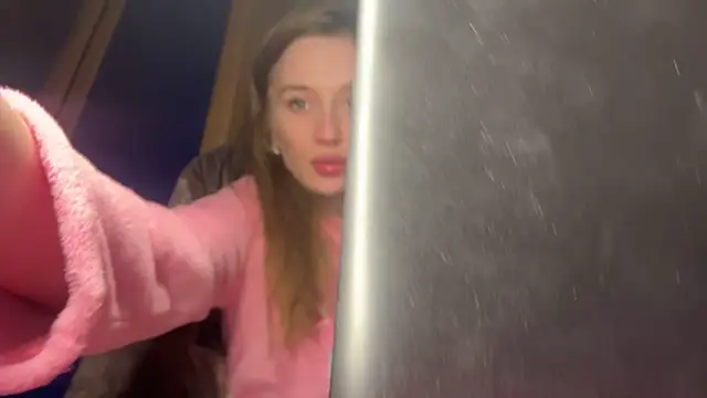 MissEvelynGlow Live XXX Chat