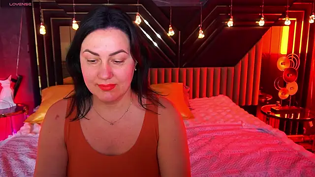 VelvetLuck's Live XXX Chat