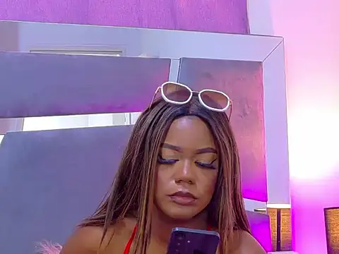 LorraiineJohnsonのライブXXXチャット