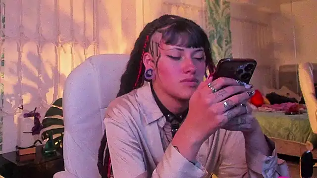 _sharlotte777のライブXXXチャット