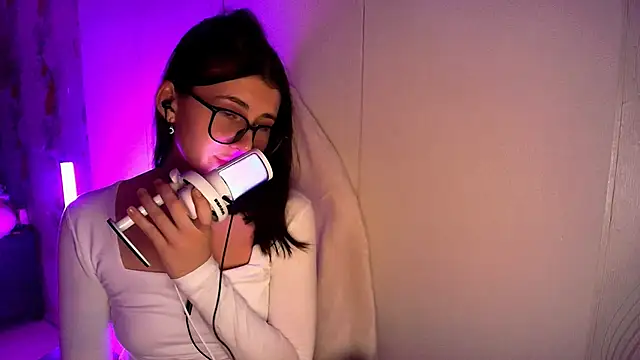 KristinaScottのライブXXXチャット