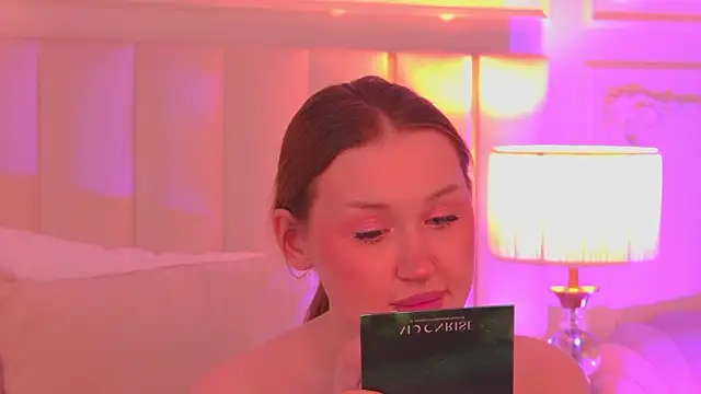 NancySmitts' Live XXX Chat