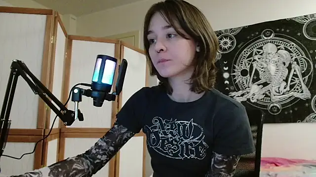 Mysterious_Toy Live XXX-chat