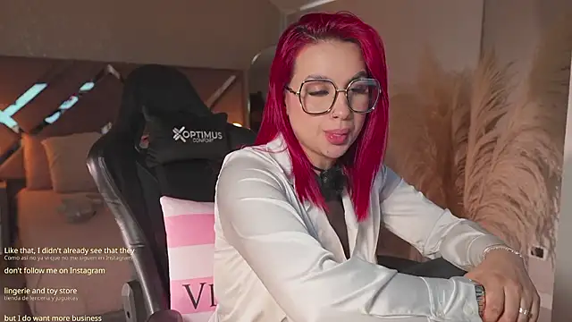 Živý XXX chat KateOwens