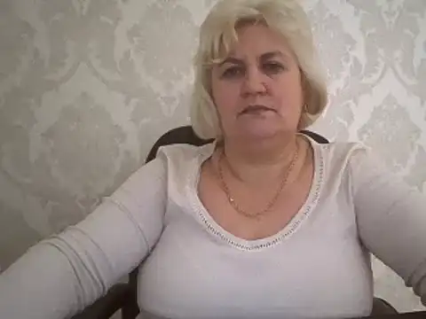 AngelaFamez's Live XXX Chat