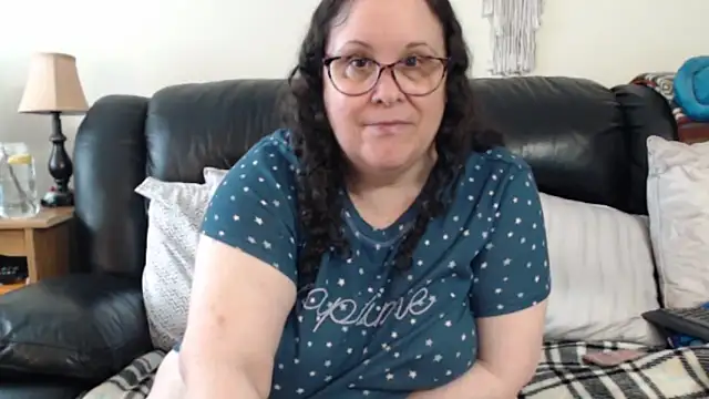 Онлайн чат XXX Juicy_Julie469