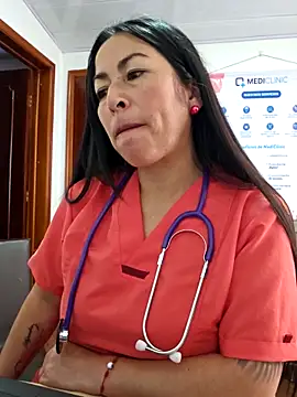 Czat XXX na żywo – JustSamantha_