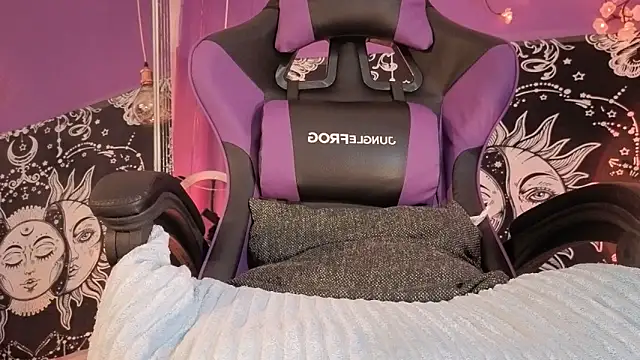 Gaia_Gatex's Live XXX Chat