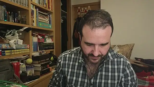 curiosillo83's Live XXX Chat