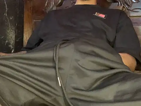 tanned_boy Obrolan Langsung XXX