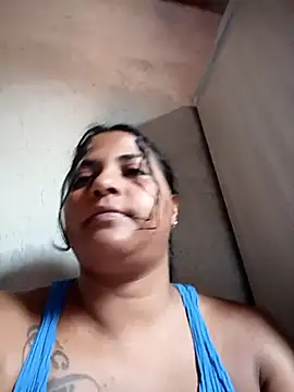 Giselabrunette25's Live XXX Chat