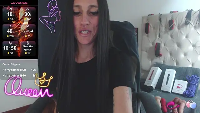 thin_tatto's Live XXX Chat