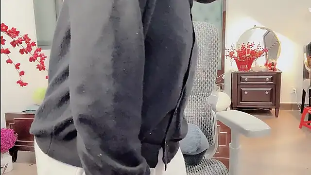 Онлайн чат XXX Caryln-Bun