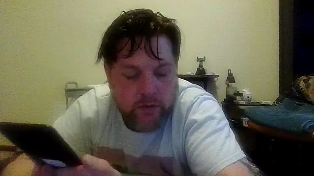 Buddy_Cuck 即時 XXX 聊天