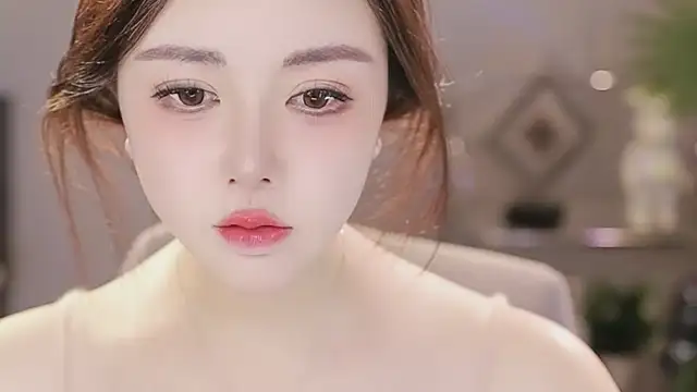 Qiaoqiao__ 라이브 XXX 채팅