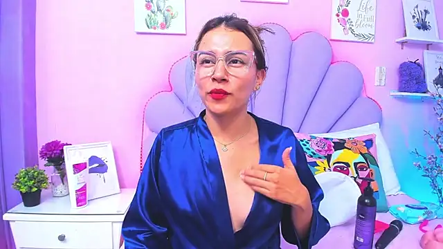 Sembang XXX Secara Langsung HannaPretthy