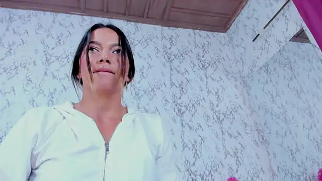 Mia_Malkovaa_'s Live XXX Chat