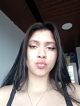 Isaa-bell's Live XXX Chat