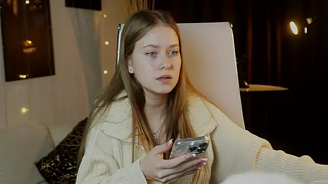 EveMundie Chat XXX live