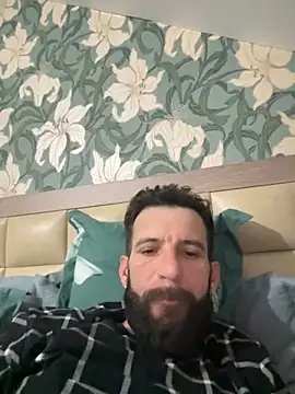 Michel_huge's Webcam Show