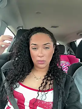 lightskinprincess' Webcam Show