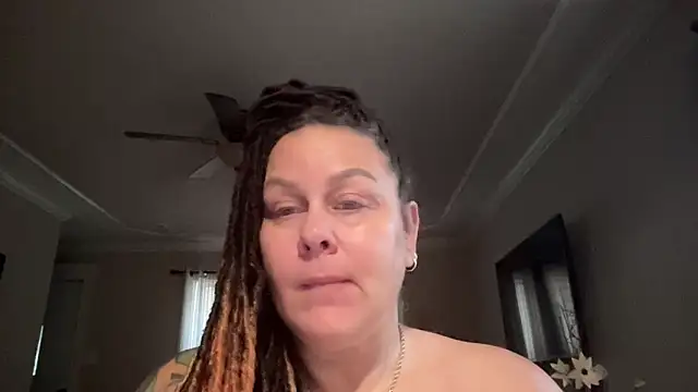 WorldsGreatestCockRater 即時 XXX 聊天