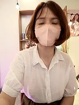 Emma_Linh's Live XXX Chat