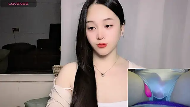 woaiqinqin's Live XXX Chat