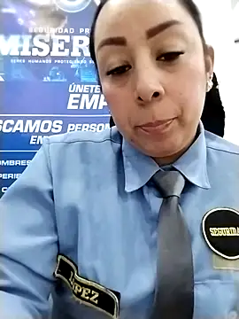 CRISTAL__11's Live XXX Chat