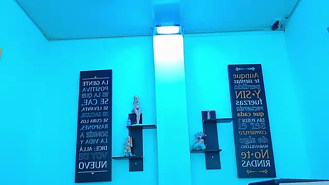 CHLOE_THUNDERS 라이브 XXX 채팅