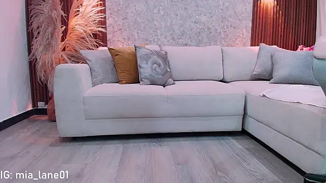 Miaa_lane élő XXX-chatje