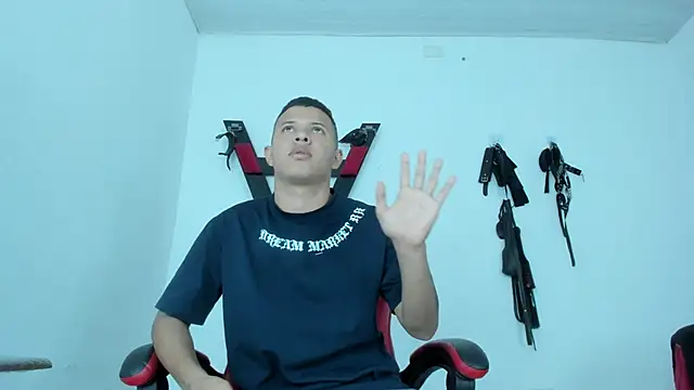 Show de Steven19_LatinBoy na webcam