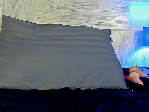 Crystaa12's Live XXX Chat