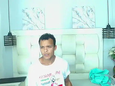 William_Lewis' Webcam Show