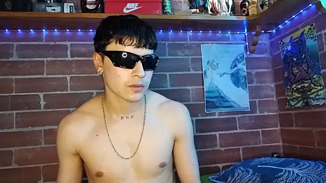 PaulDamico Chat XXX in diretta