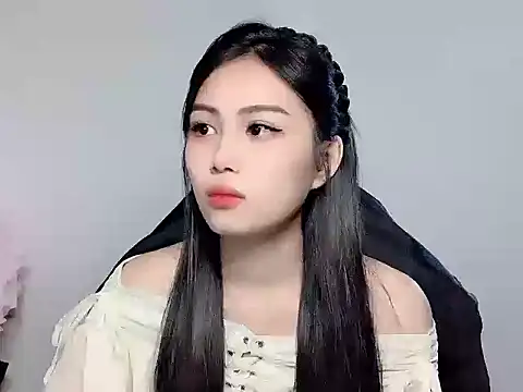 Thuy79 Live XXX-Chat