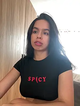 xlovelygirlx's Live XXX Chat