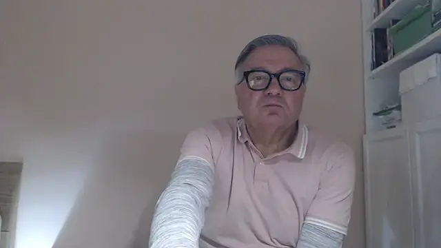 YOU6me's Live XXX Chat