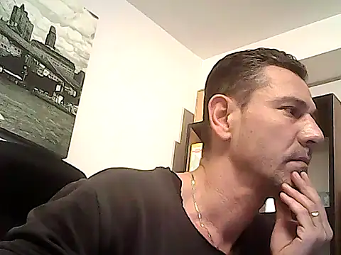 mastercharisma35's Live XXX Chat